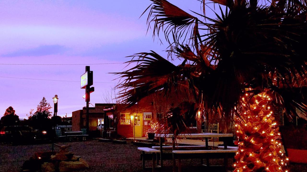 Rocket Inn Truth or Consequences Exterior foto